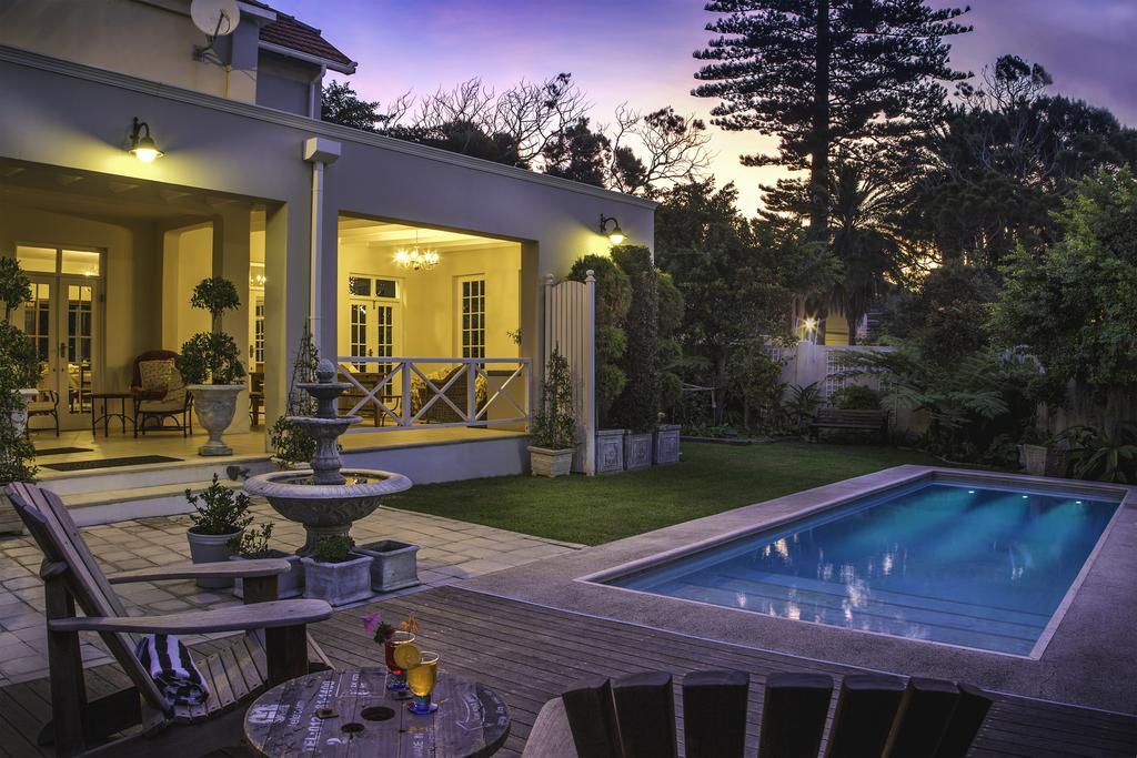 Bright On 5Th Guest House Port Elizabeth Extérieur photo